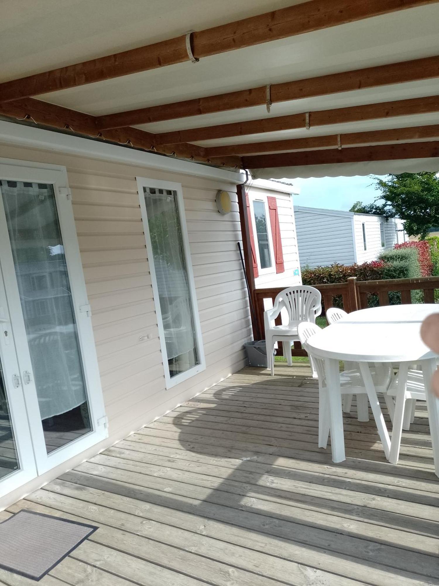 Mhvacances Louent Plusieurs Mobilhomes Dans Camping 4 Etoiles Proche Chateaux Et Zoo Beauval Onzain Exterior photo